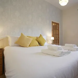 https://alisons-self-catering-apartments.yorkshirehotels.net